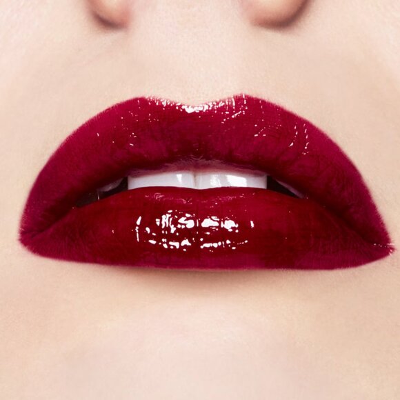 M.A.C Versicolour Varnish Cream Lipstain - No Interruptions - Picture 4 of 5